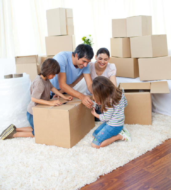 Animated family packing boxes